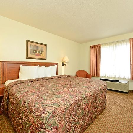 Americas Best Value Inn And Suites Overland Park Zimmer foto