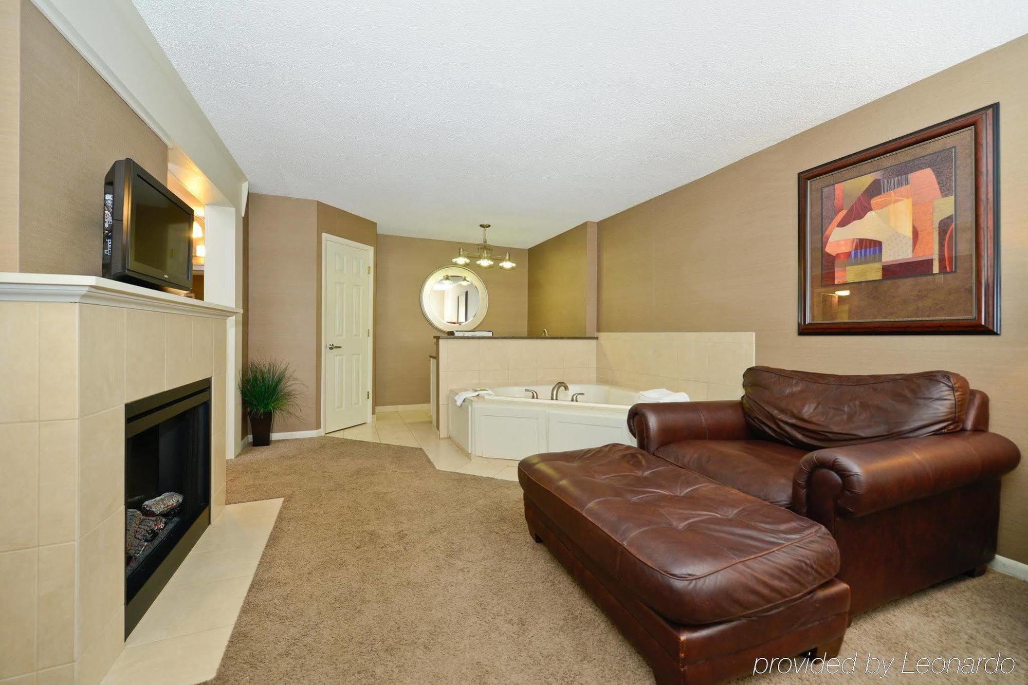 Americas Best Value Inn And Suites Overland Park Zimmer foto